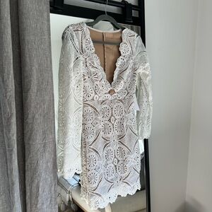 White Lace Long Sleeve Dress